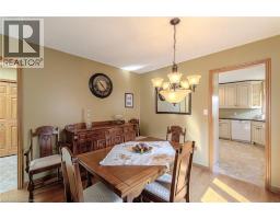 5 JOHNSON Crescent - 11