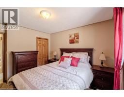 5 JOHNSON Crescent - 19