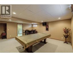5 JOHNSON Crescent - 33