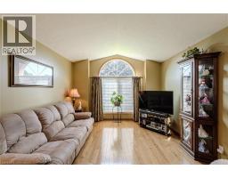 5 JOHNSON Crescent - 9