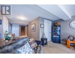 73 UPPER CANADA Drive - 14