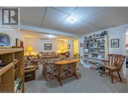 33 BALSAM TRAIL - 18