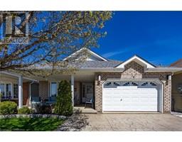 78 UPPER CANADA Drive - 1