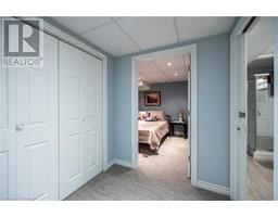 78 UPPER CANADA Drive - 21