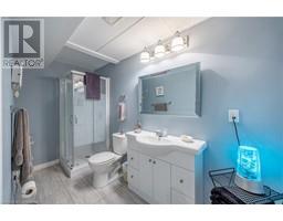 78 UPPER CANADA Drive - 22