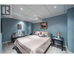 78 UPPER CANADA Drive - 23