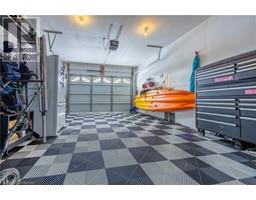 78 UPPER CANADA Drive - 29