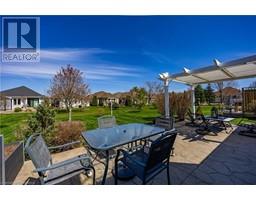 78 UPPER CANADA Drive - 39