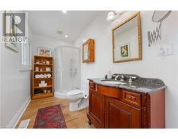 30 LYNNDALE Road - 22