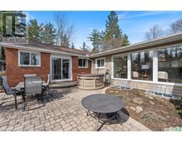 30 LYNNDALE Road - 31