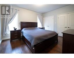 419 QUEEN STREET - 16