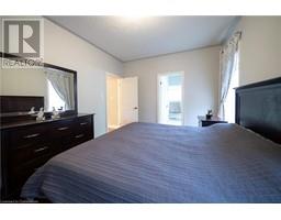 419 QUEEN STREET - 17
