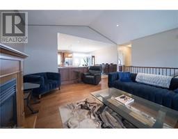 419 QUEEN STREET - 9