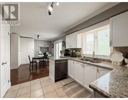 14 SHOREACRES Court - 12