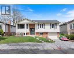 32 DIXON Drive - 3