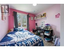 32 DIXON Drive - 7