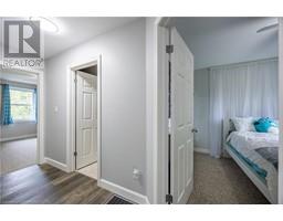 36 LAMPORT Street - 21