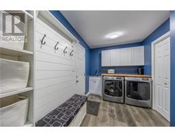 36 LAMPORT Street - 8
