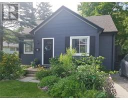 78 QUEENSWAY Drive E - 1