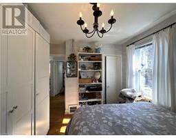 78 QUEENSWAY Drive E - 27