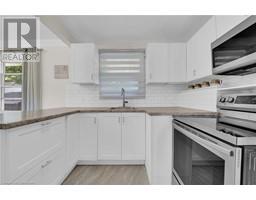 48 ALMA Street S - 16