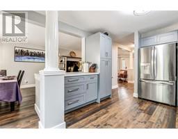 146 MARL MEADOW Drive - 11