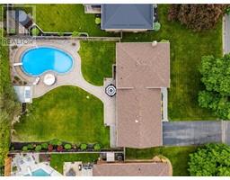 43 BERKLEY Crescent - 25
