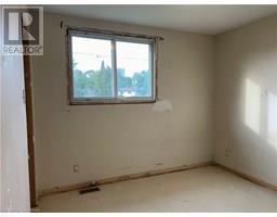 56-58 OAKWOOD Avenue - 37