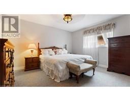 49 MANN Avenue - 12