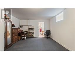 49 MANN Avenue - 15