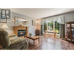49 MANN Avenue - 5