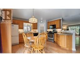 49 MANN Avenue - 8