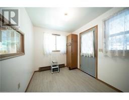 24 HUNT Street N - 24