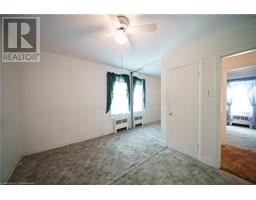 24 HUNT Street N - 28