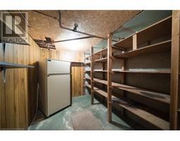 24 HUNT Street N - 33