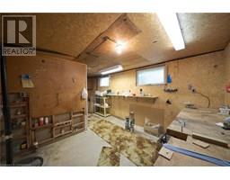 24 HUNT Street N - 38