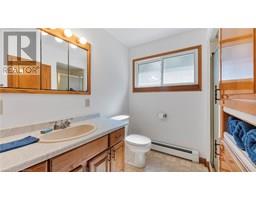 2210 1ST CONC RD STR Concession E - 22