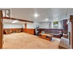 2210 1ST CONC RD STR Concession E - 27
