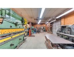 2210 1ST CONC RD STR Concession E - 35