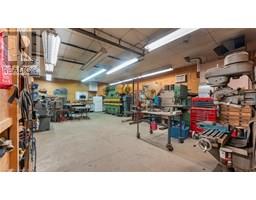 2210 1ST CONC RD STR Concession E - 37