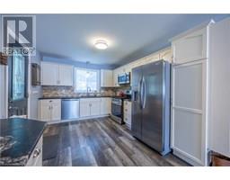 15 DAVIS Street - 9