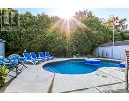 95 BLUEGRASS BOULEVARD - 27