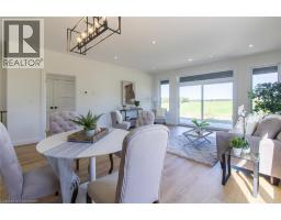81 DUCHESS Drive - 12