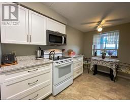17 MILL POND Court UnitNo. 405 - 33