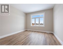 135 GIBBONS Street - 18