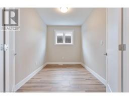 135 GIBBONS Street - 28