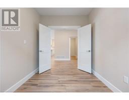 135 GIBBONS Street - 29