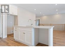 135 GIBBONS Street - 9