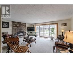 14 PAYNE Avenue - 11