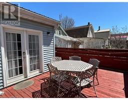 254 HEAD Street S - 34